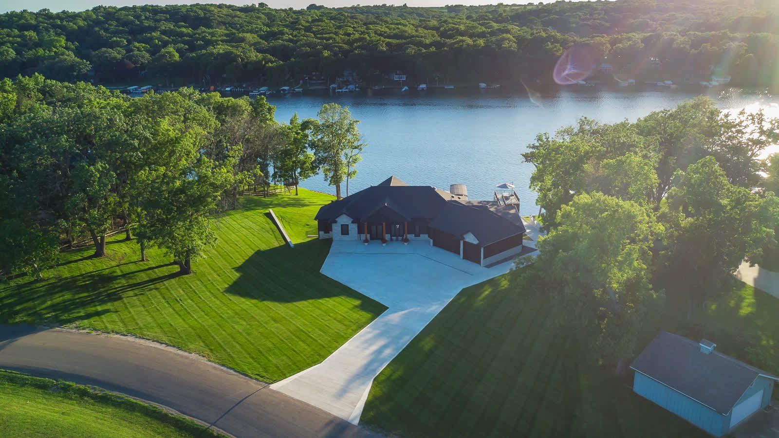 5065 Panorama Drive