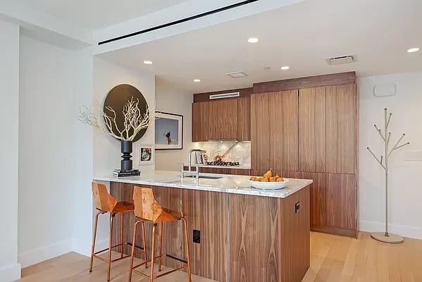 476 Union Avenue Unit: 2A