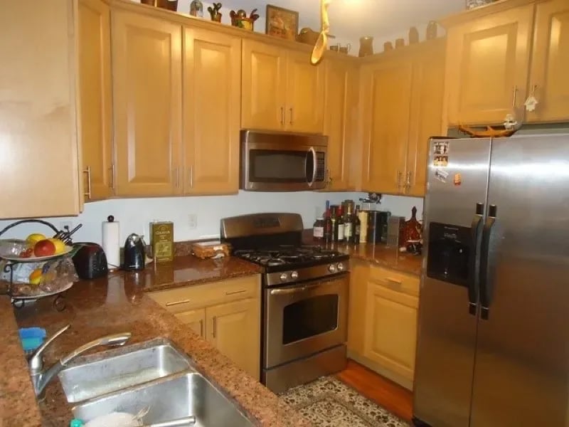 1506 Meadow Brook Ct