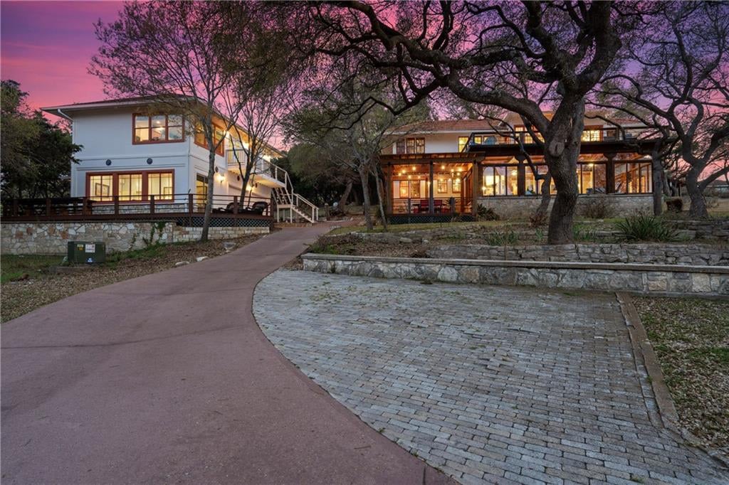5242 Mccormick Mountain Dr #E, Austin, Texas 78734