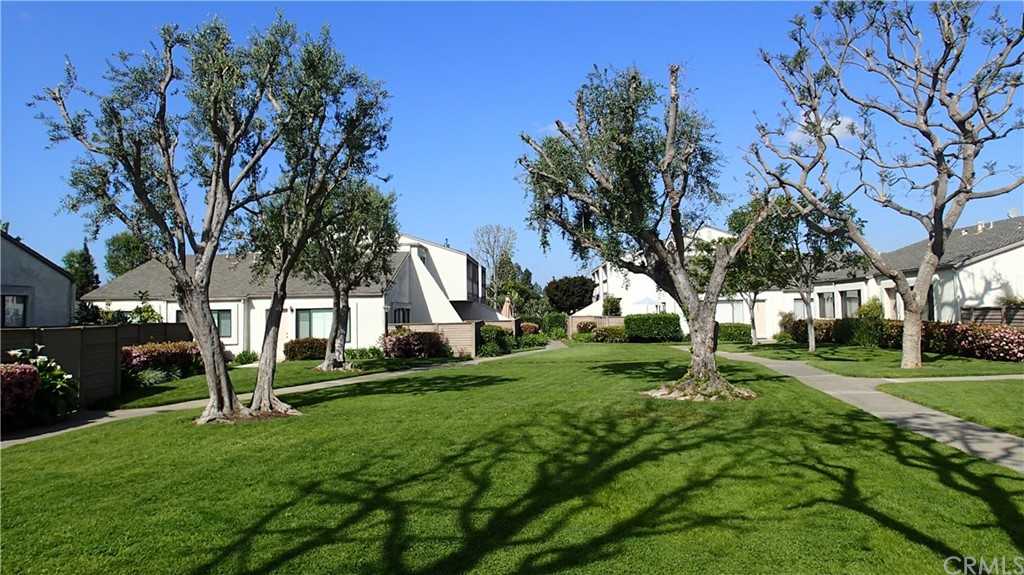 17876 Hawes Lane Unit 31