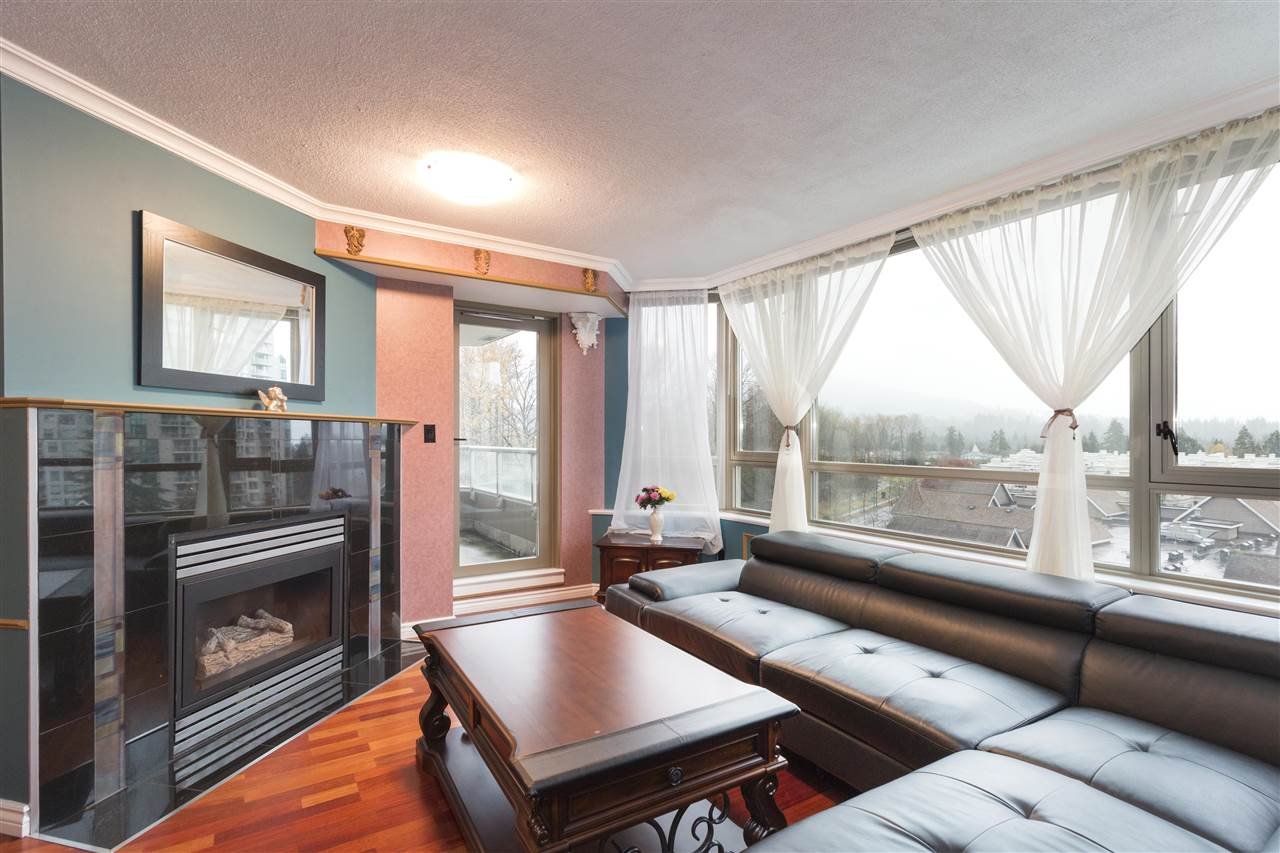 806-3070 Guildford Wy