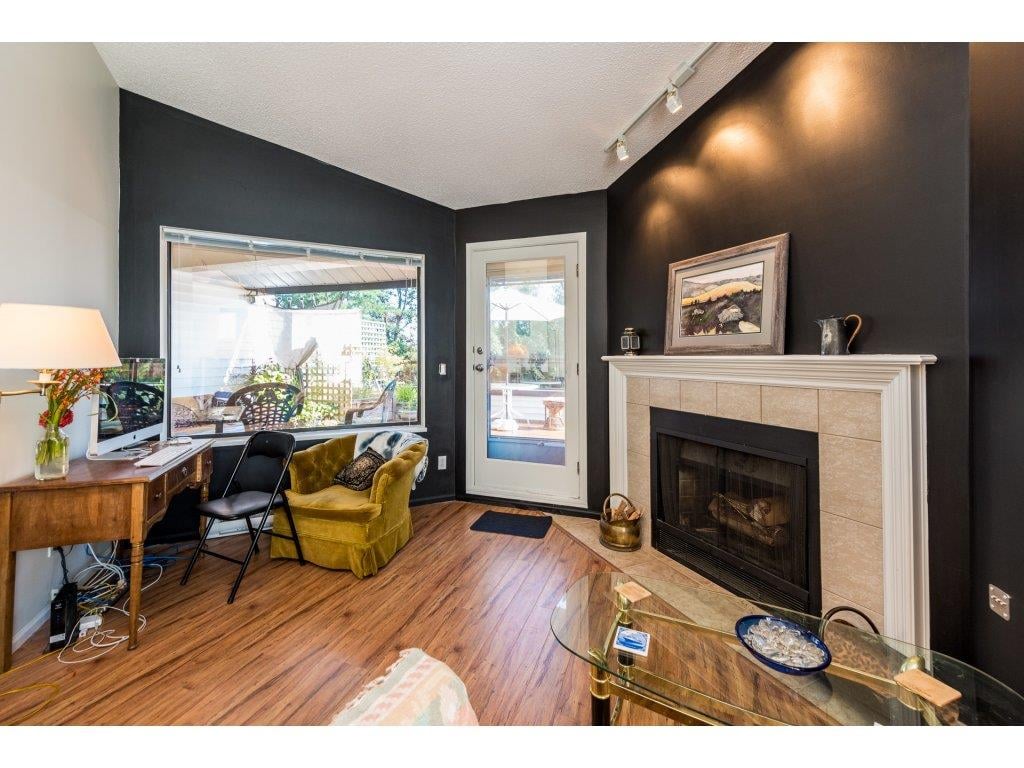 301-11726 225 St