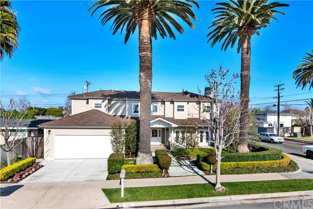 296 E Bay, Costa Mesa