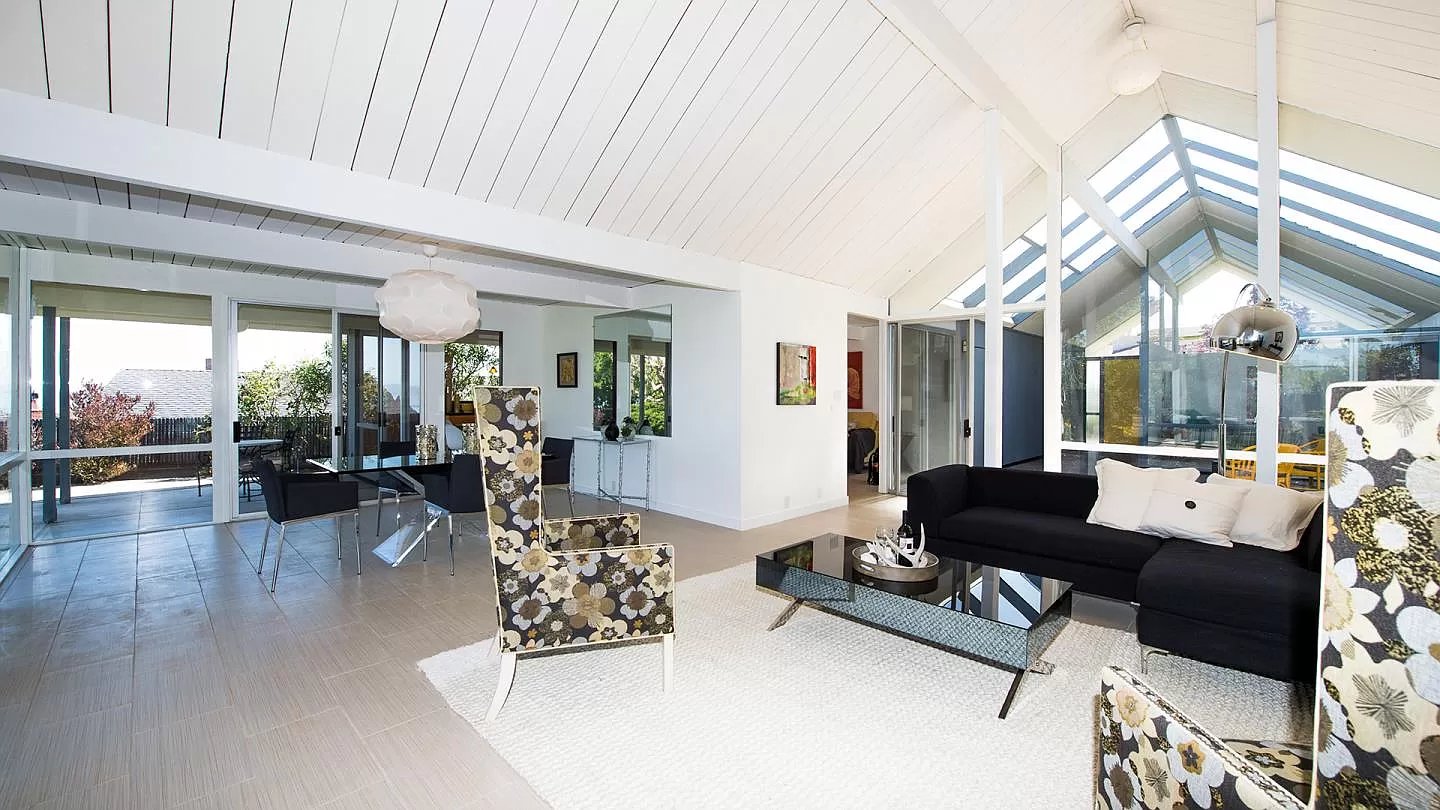 2802 Tiburon Way