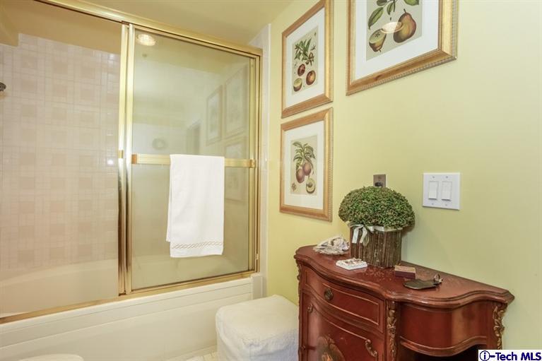 335 S Sierra Madre Blvd, #104