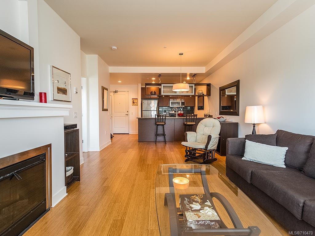 312-4394 West Saanich Rd, Saanich