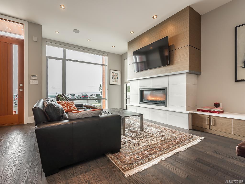 1-408 Dallas Rd