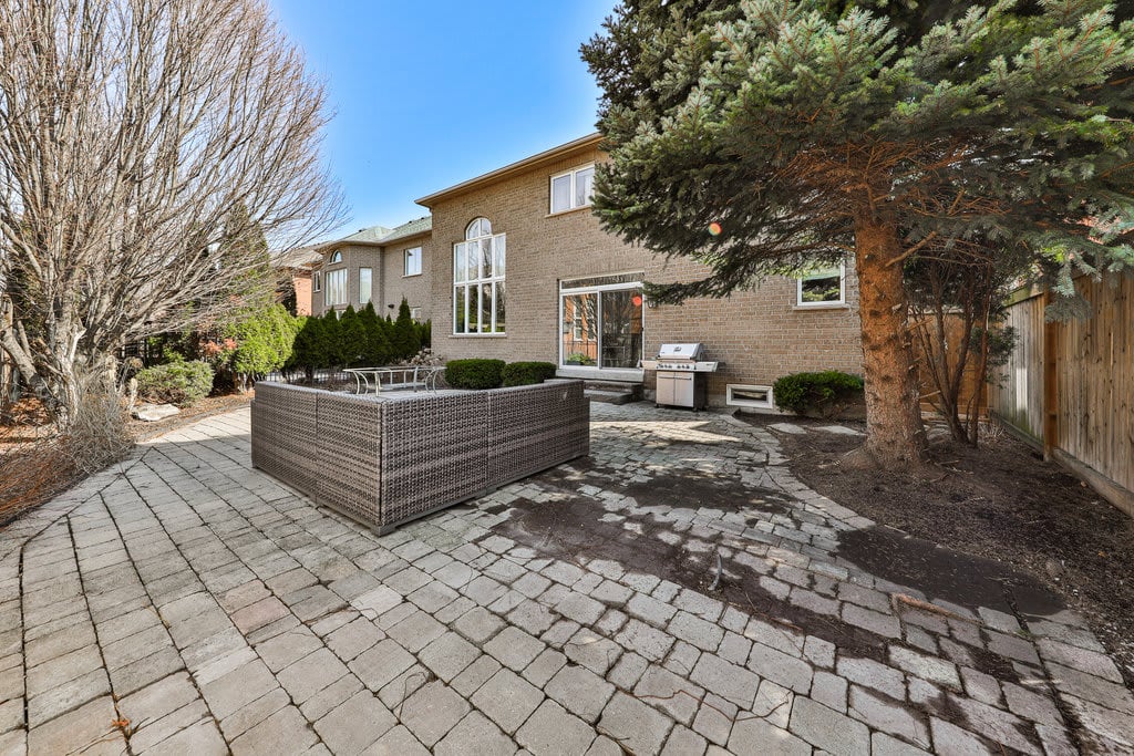 74 Spring Azure Crescent, Oakville