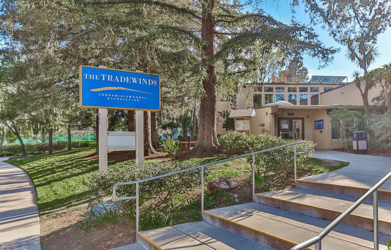 288 Tradewinds Dr #5