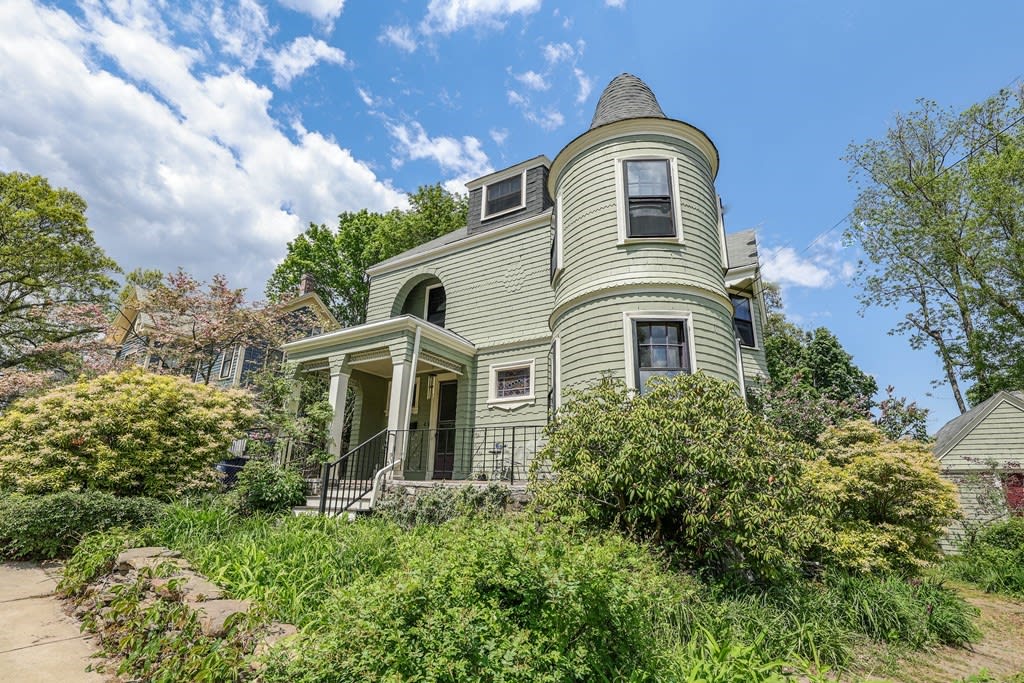 29 Lincoln St
