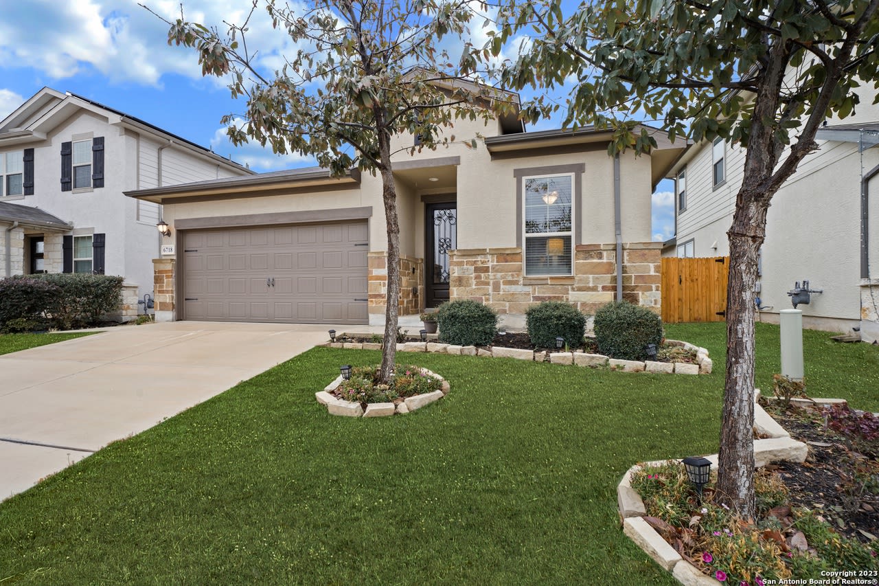 6718 Abbot Crossing