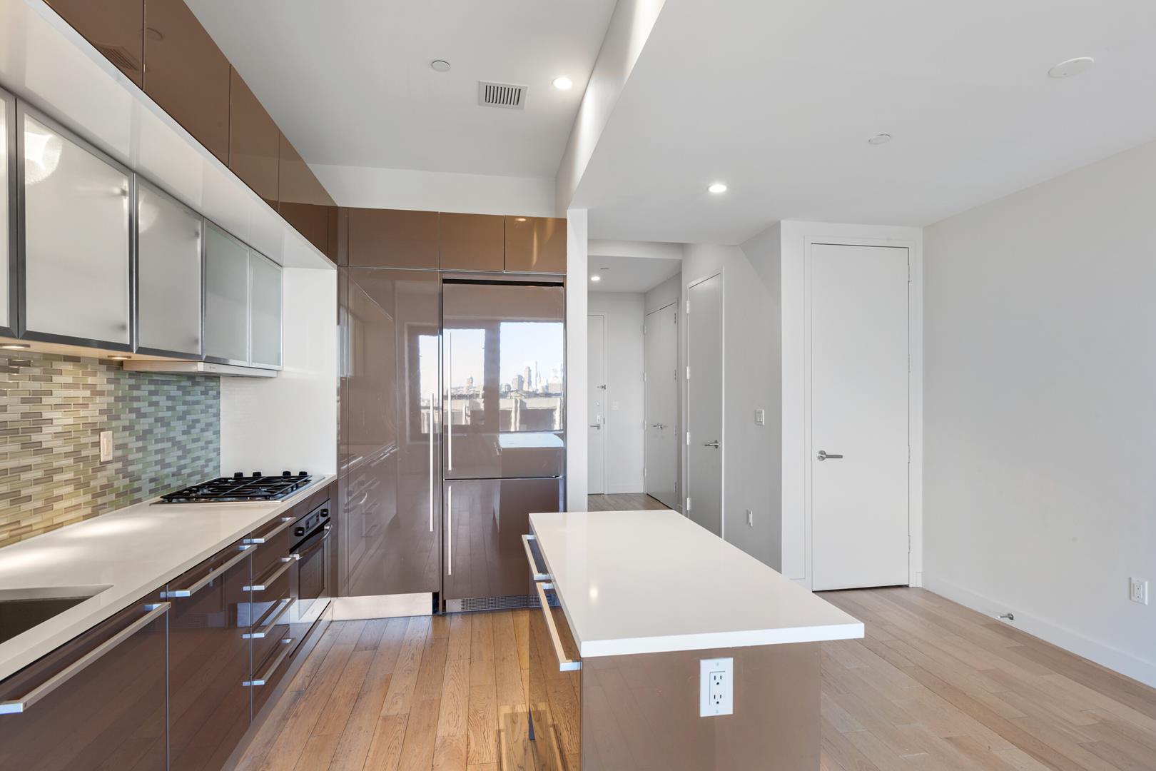 75 Wall Street, Apt 32-Q