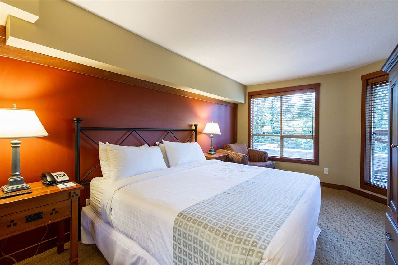104 G1-4653 Blackcomb Wy