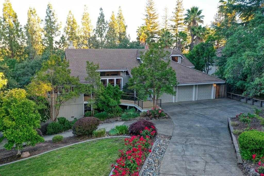 6410 Oak Hill Drive