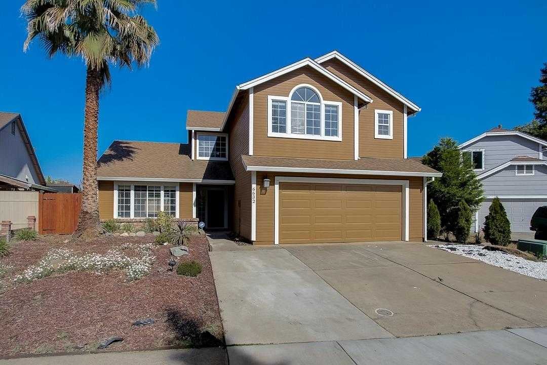 6632 Woodenfield Court