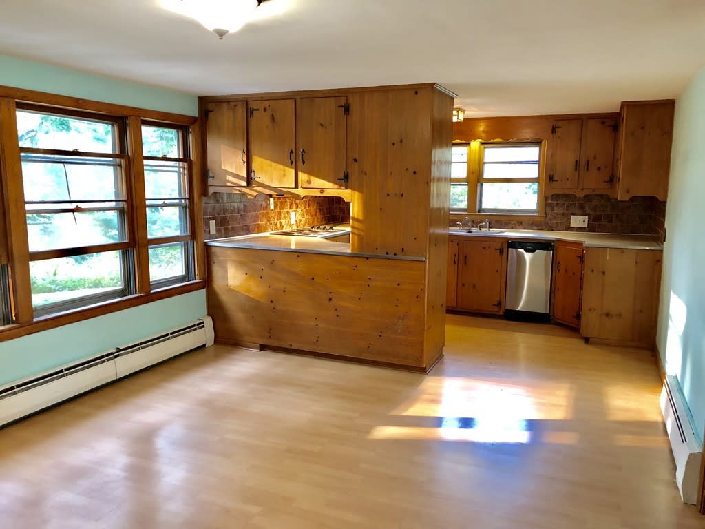 143 RICE AVE