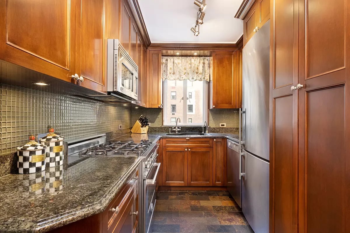 1020 Park Ave #6/7B
