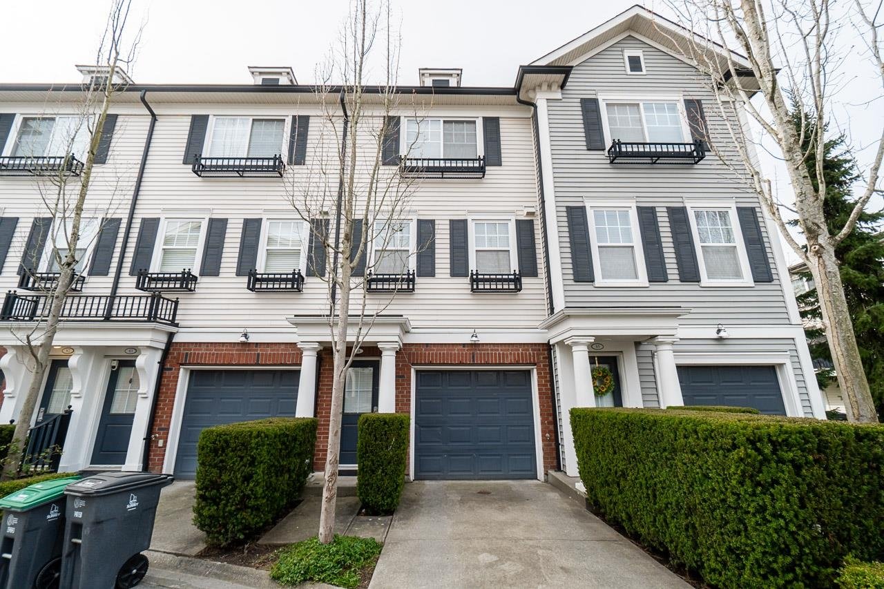 84-18983 72a Ave