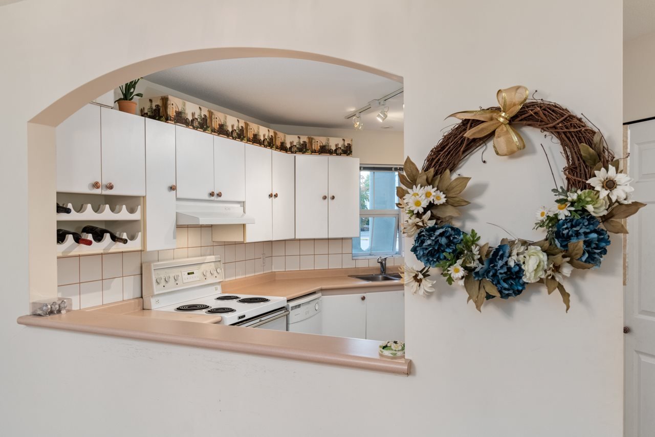 105-2975 Princess Cres