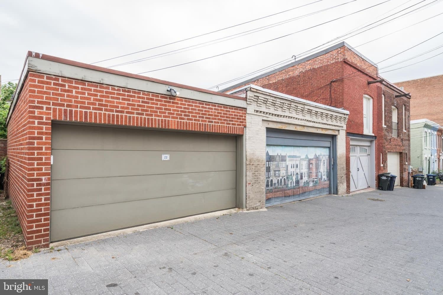 132 D STREET SOUTHEAST