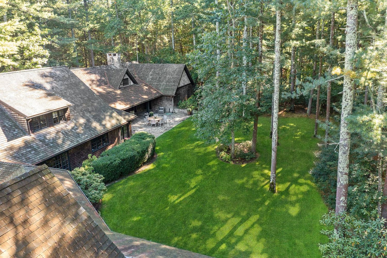 An Arts & Crafts Masterpiece in East Hampton