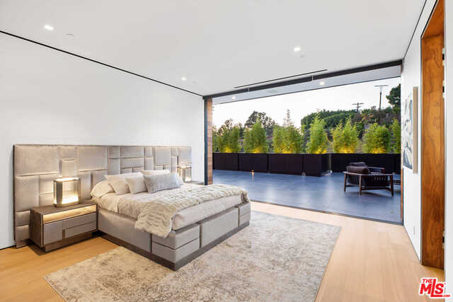 1300 Beverly Estates Dr