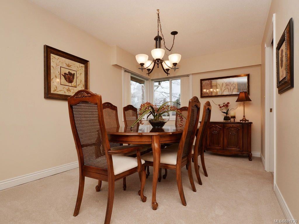 3775 JENNIFER Pl