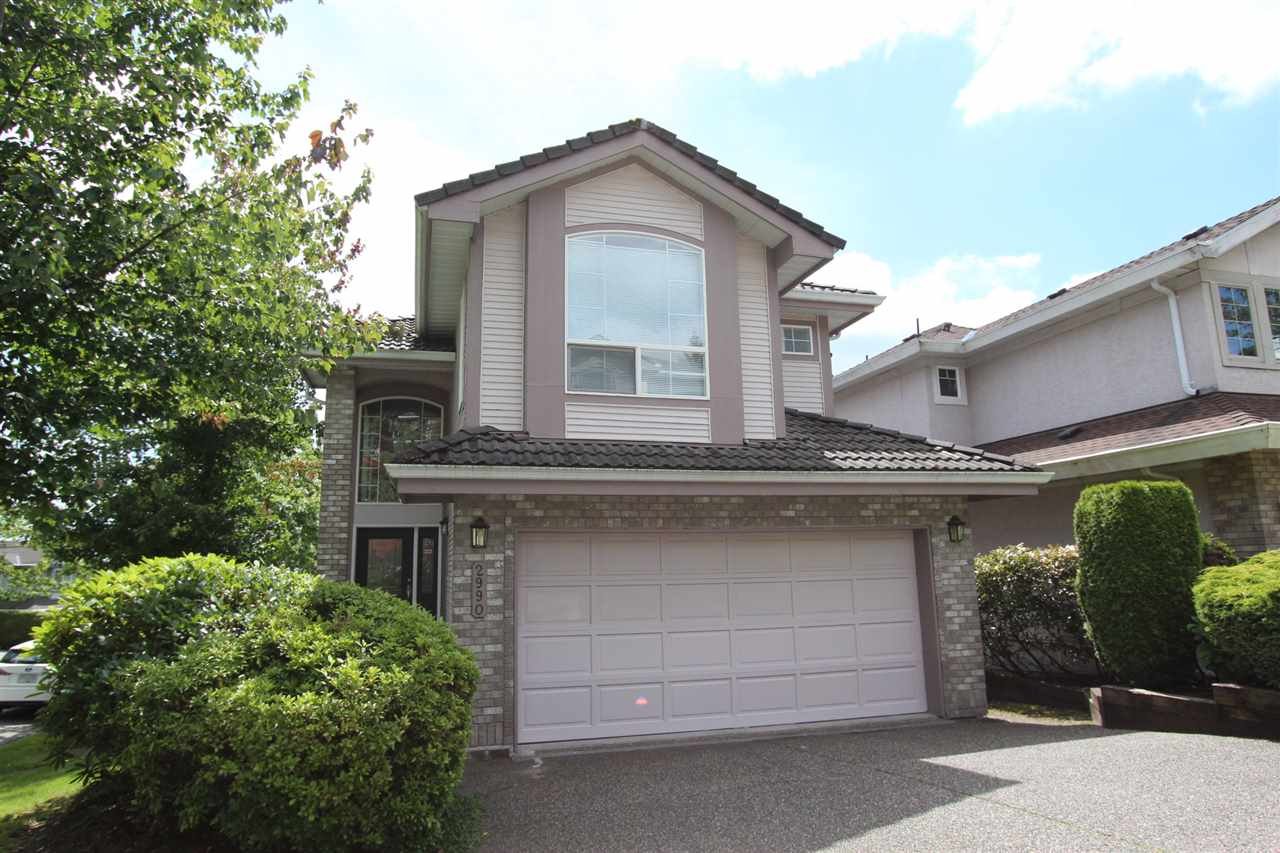 2990 Pinetree Close