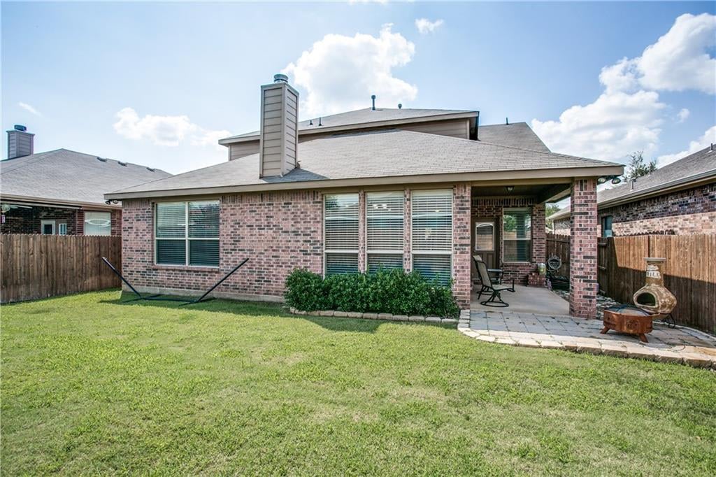 2709 Triangle Leaf Dr