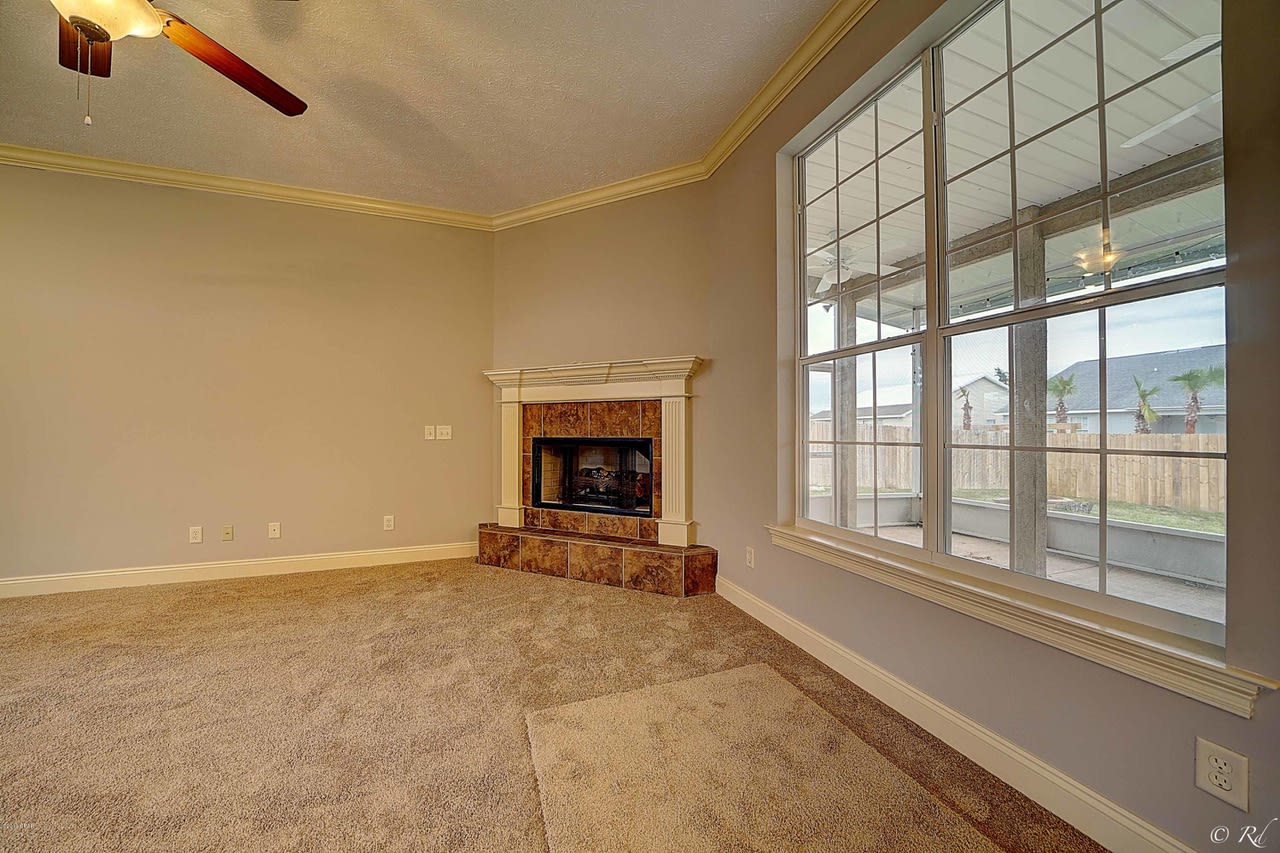 3506 Rosewood Circle