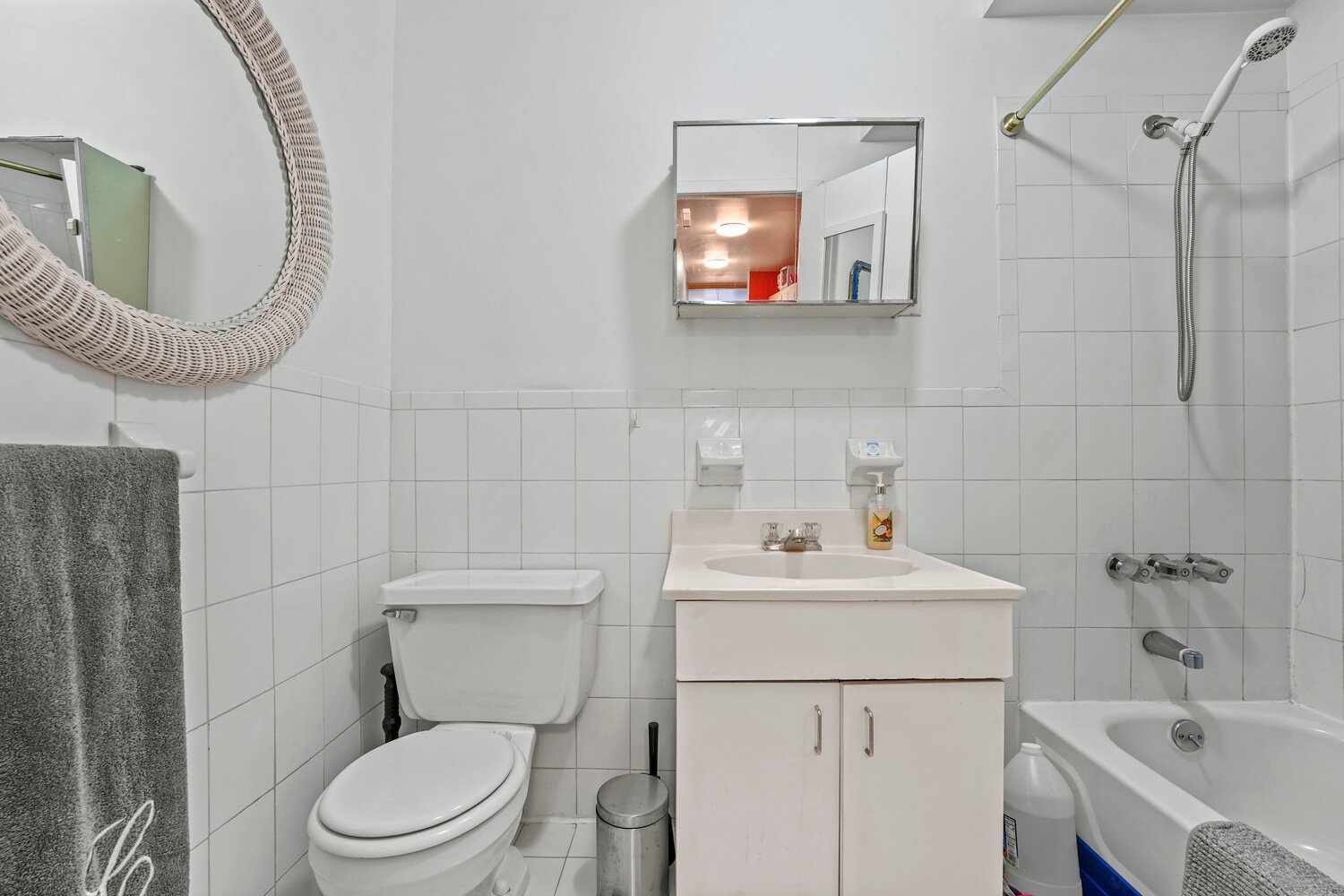 26 Cornelia Street, Apt 11
