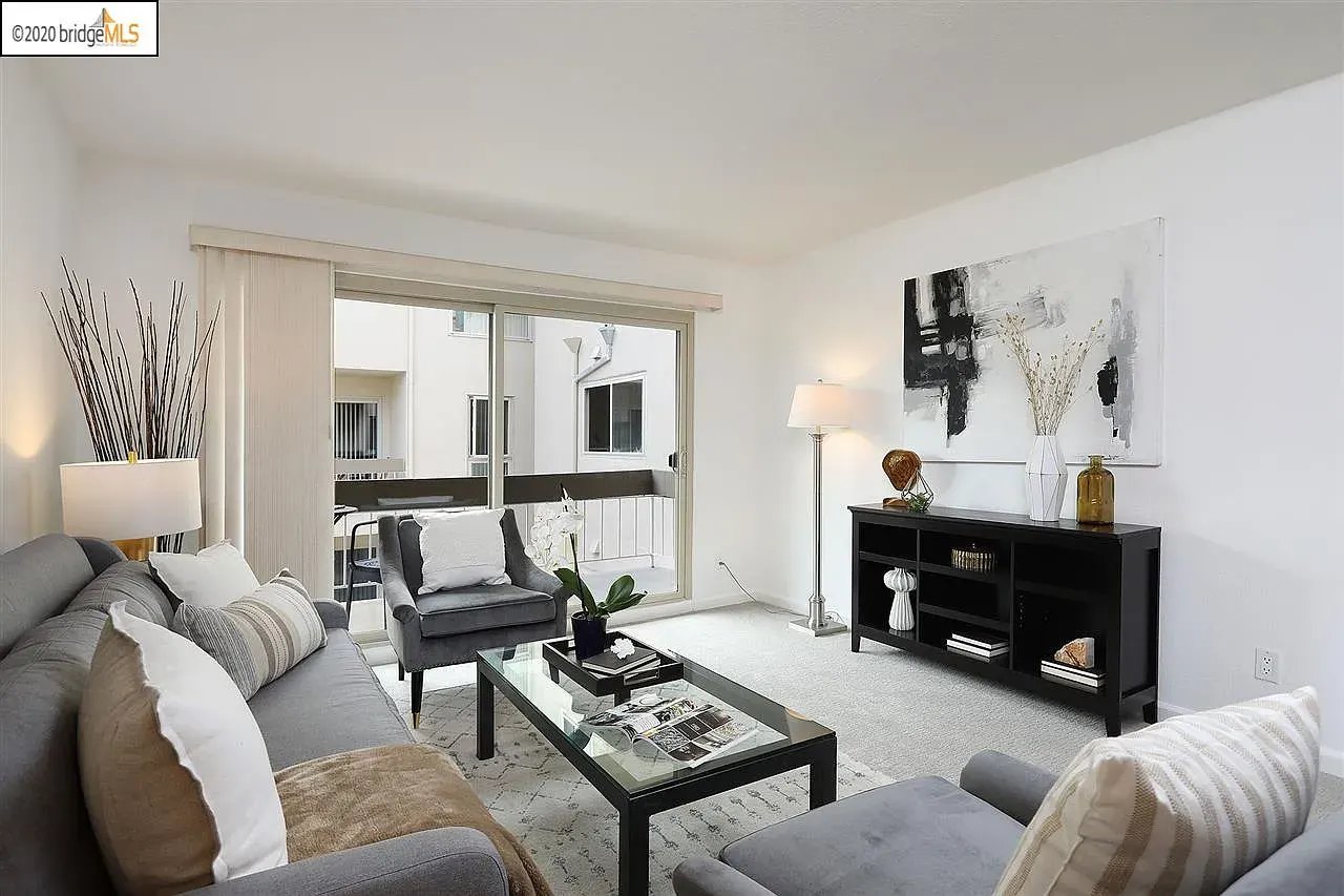 66 Fairmount Ave #417