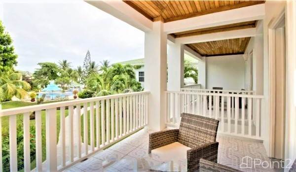 The Tropical Paradise Reef House at Alaia Belize - A Marriott Autograph Collection®