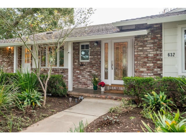 632 Leaf Court