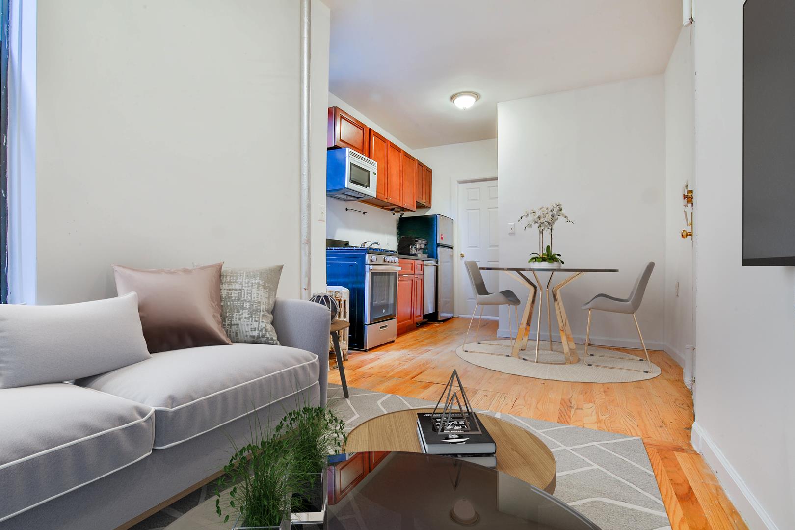 142 Sullivan Street, Apt 18
