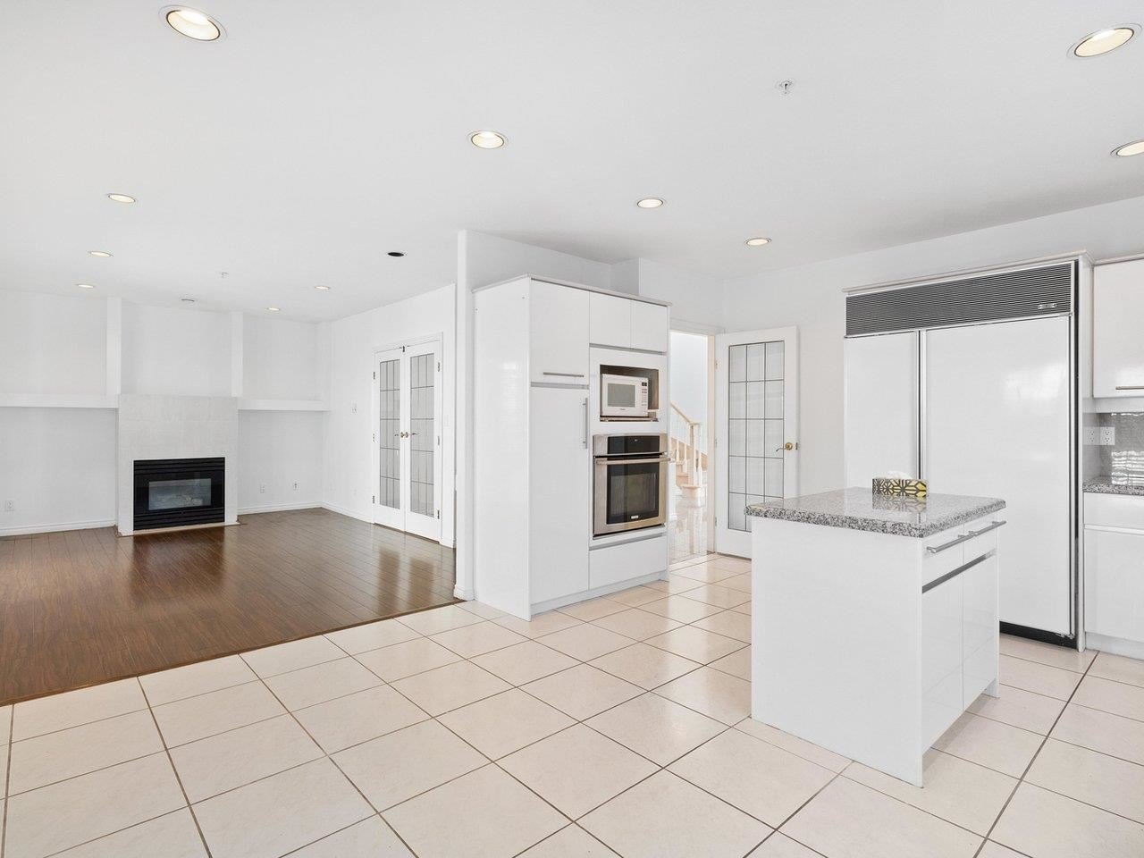 2311 Burquitlam Dr