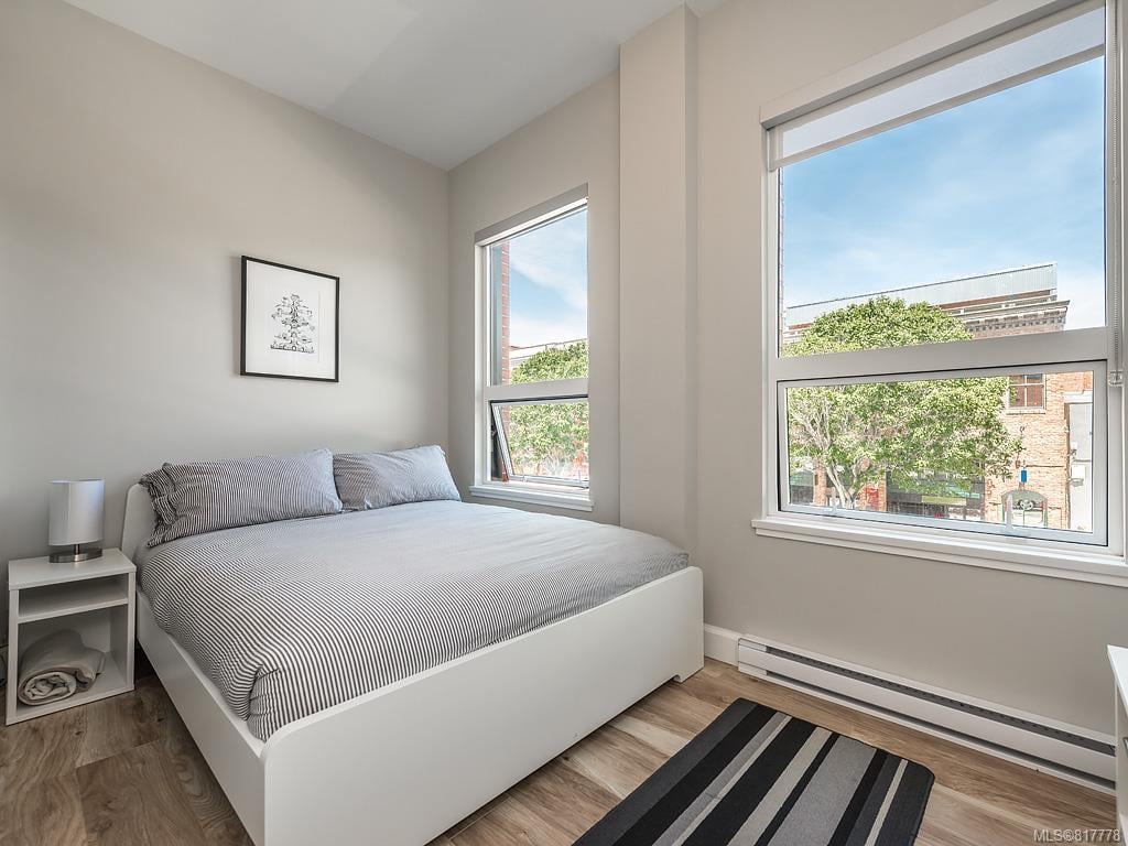 203-595 Pandora Ave