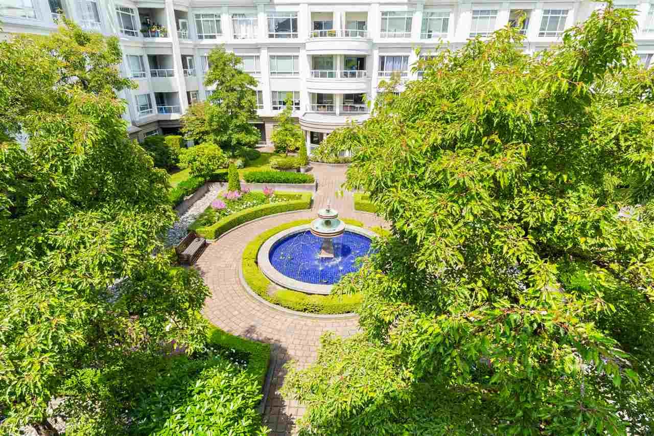 309-5735 Hampton Pl