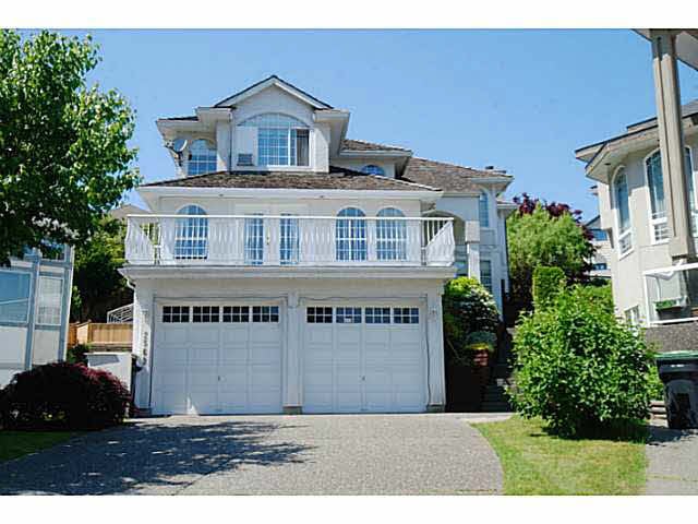 2569 Crawley Ave