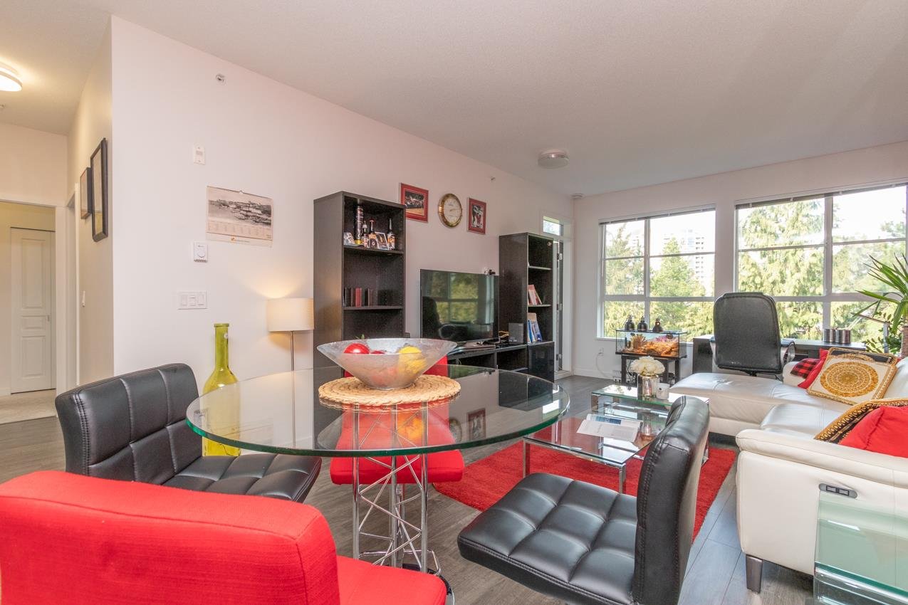 503-1152 Windsor Mews