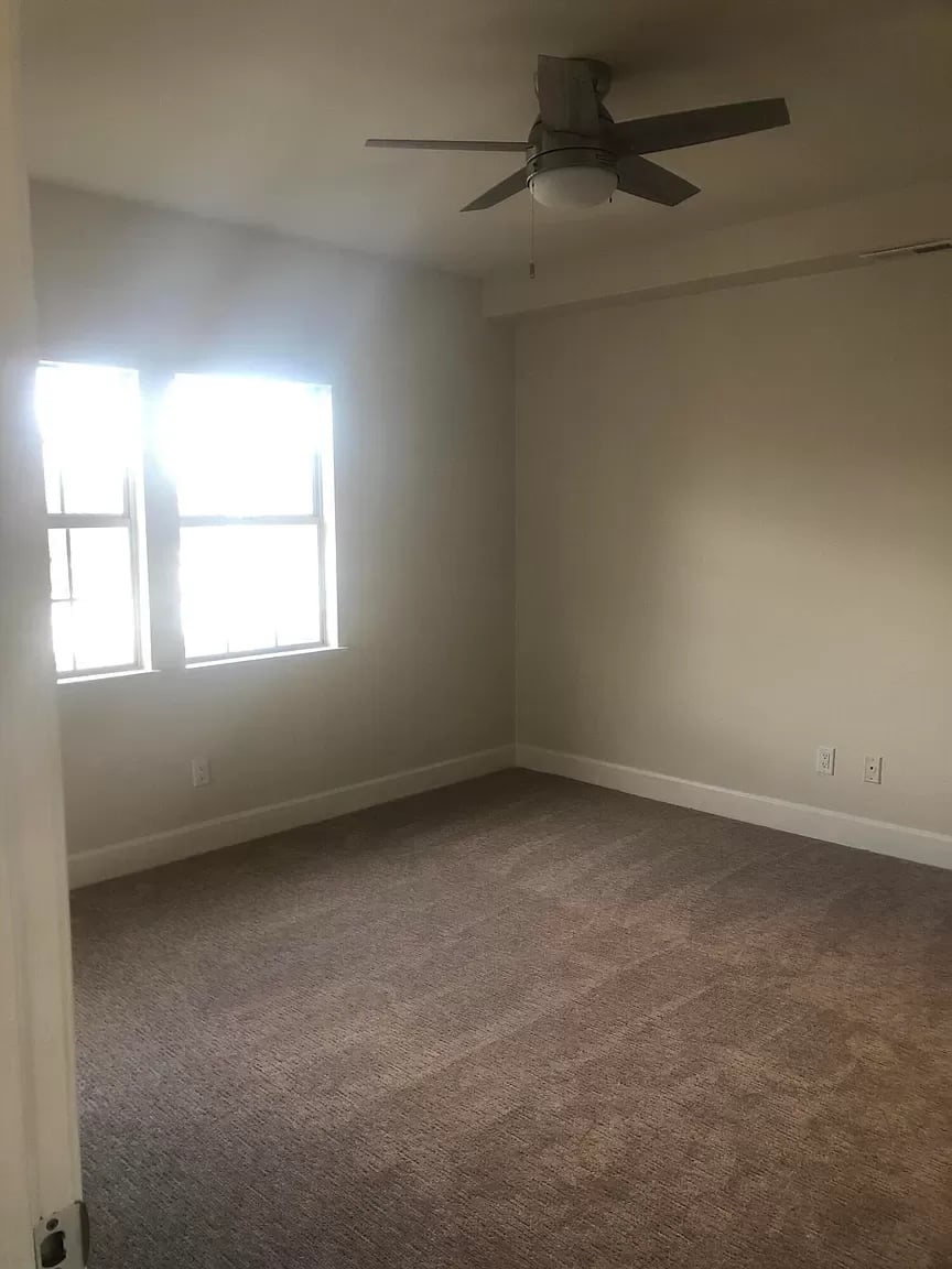 1325 Park Ave SW APT 201