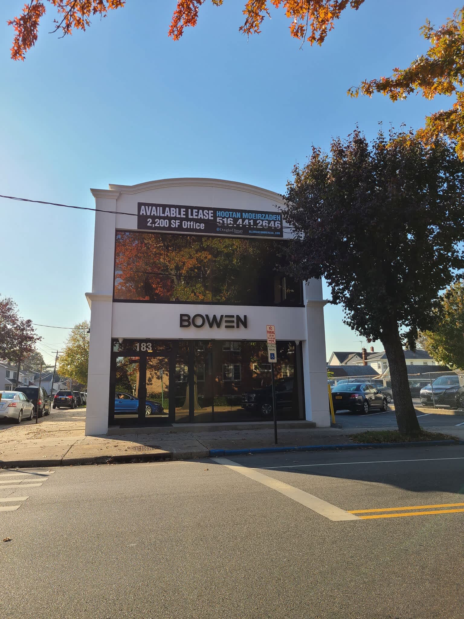 183 Mineola Blvd