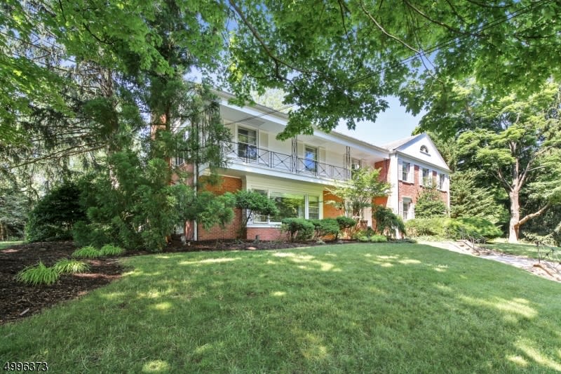 19 Randall Dr
