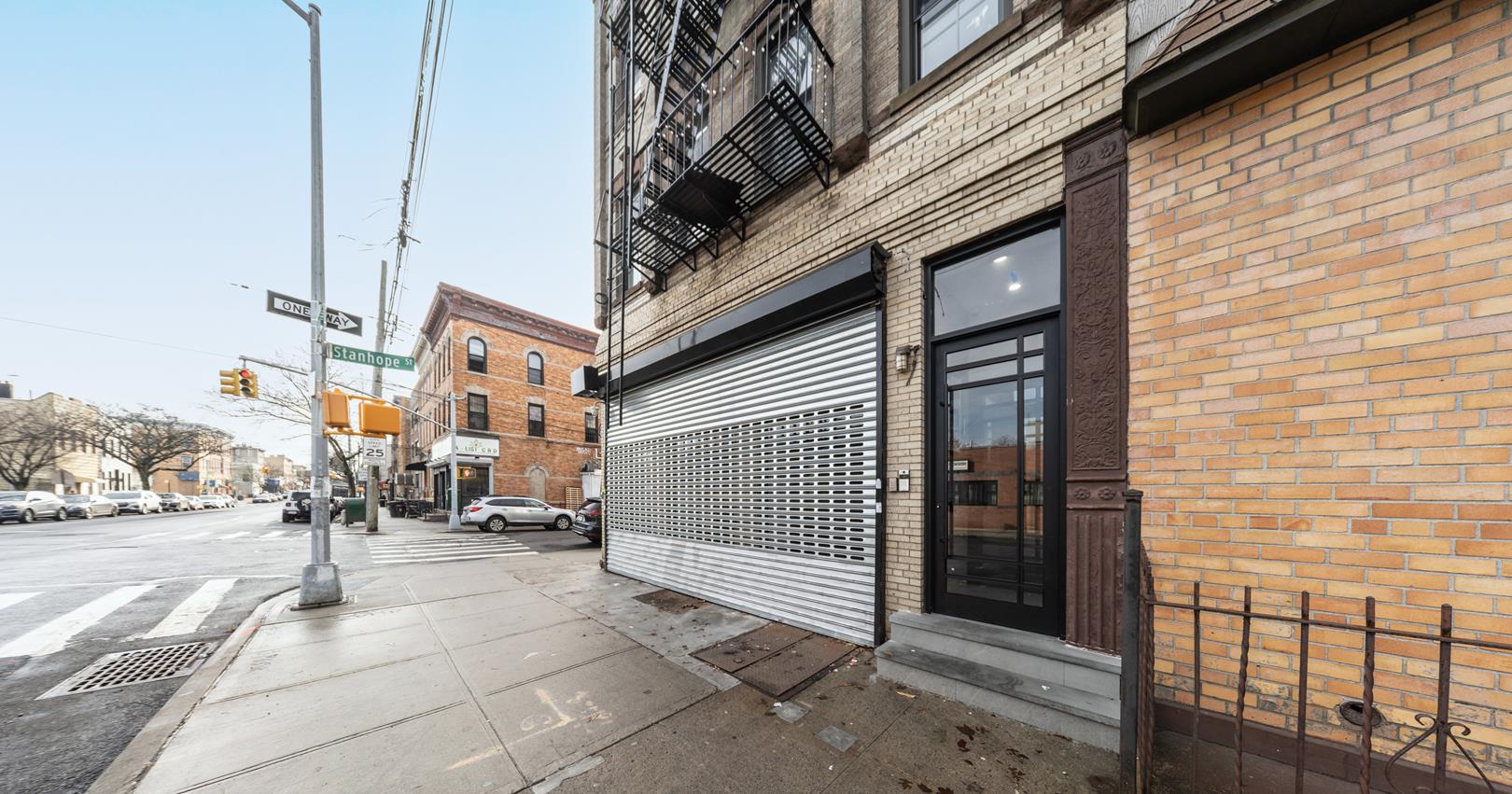 390 Seneca Avenue, Apt 3-L