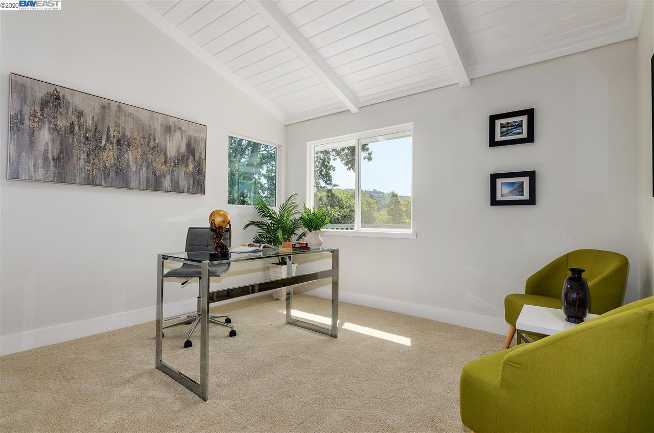 6 Saint James Ct, Orinda 