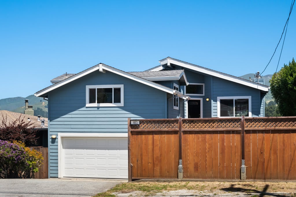 463 4th Street
