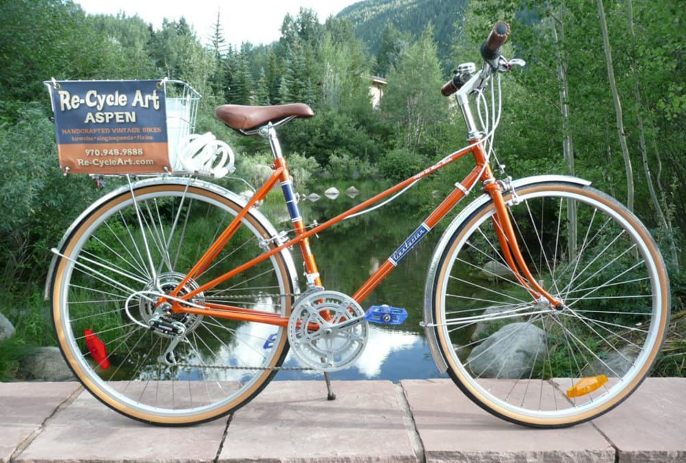 Re-Cycle Art: Hancrafted Vintage Bikes