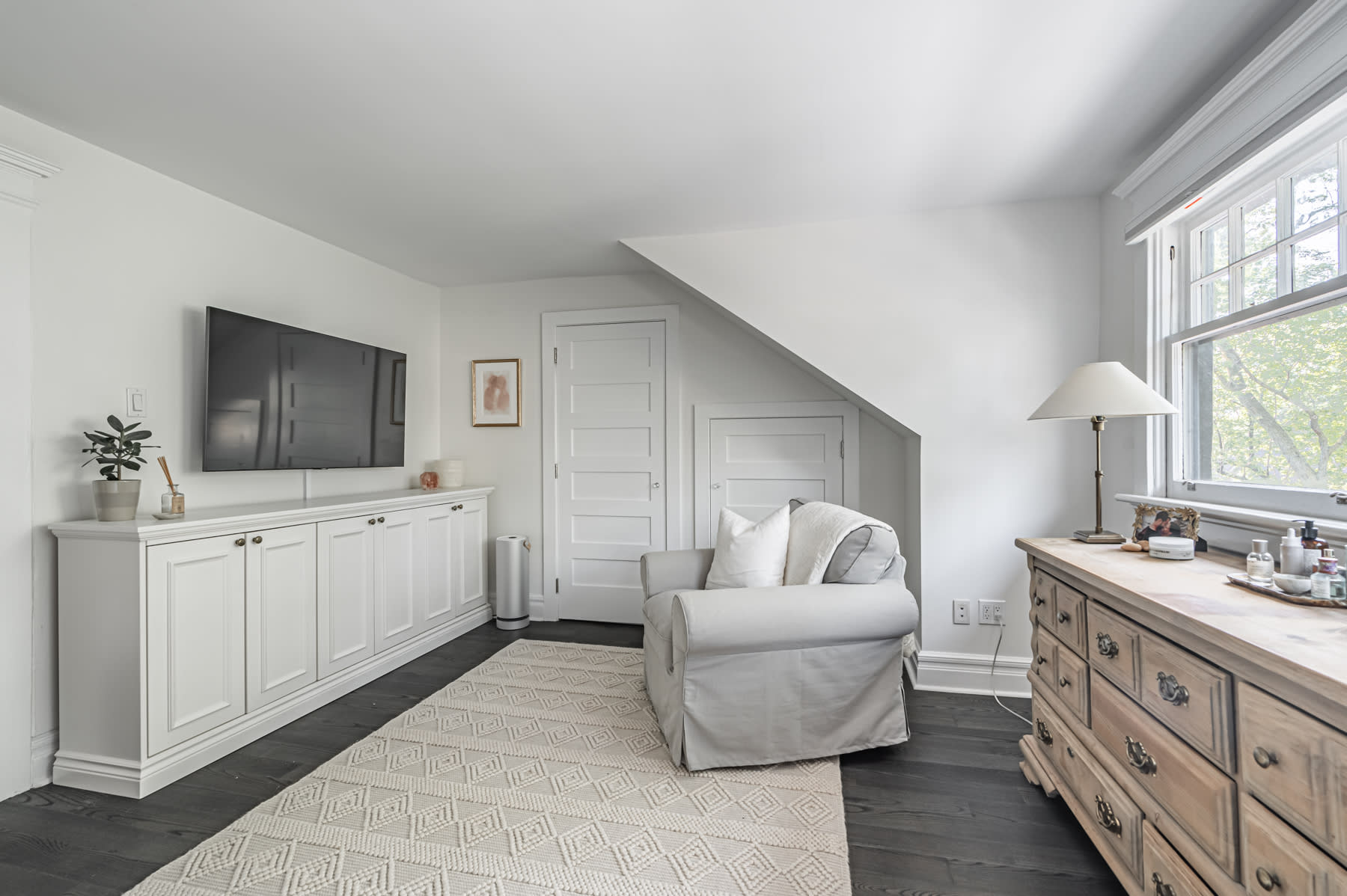 18 Castle Frank Cres