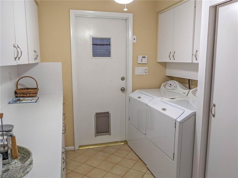 1437 SW 13th Ct